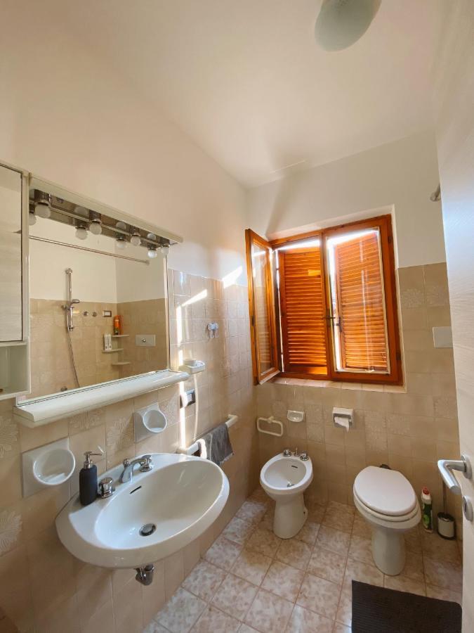 Happy Guest Apartments - Bella Vista Riva di Solto Ngoại thất bức ảnh